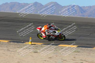 media/Dec-15-2023-Apex Assassins (Fri) [[91f19fb1c7]]/Racer 2/Session 2 (Bowl Exit)/